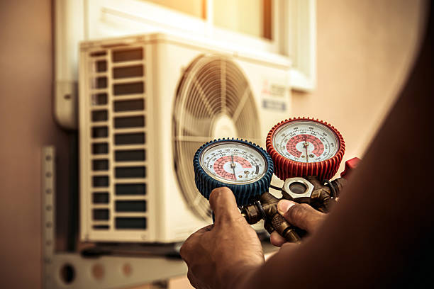 Professional Hvac Maintenance technician working in Kingston, GA